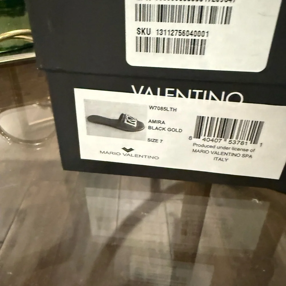 Amira Slide Sandal VALENTINO BY MARIO VALENTINO - Picture 9 of 13
